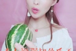 娱乐吃瓜酱笑场